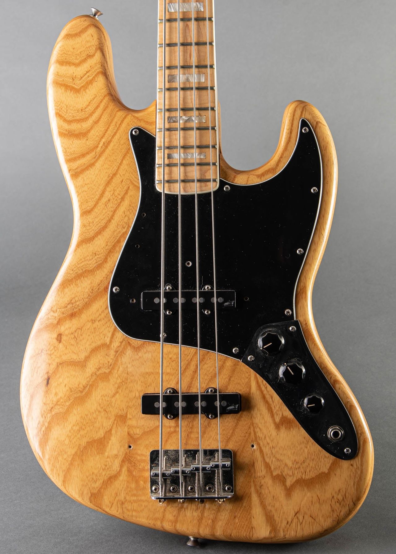 Fender Jazz Bass 1978 | Carter Vintage Guitars