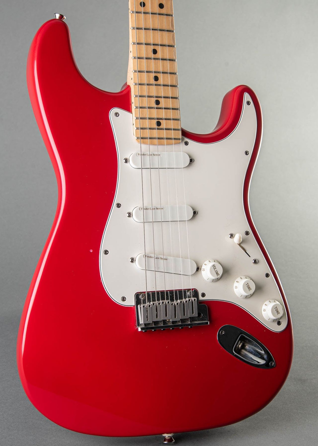 Stratocaster plus deals