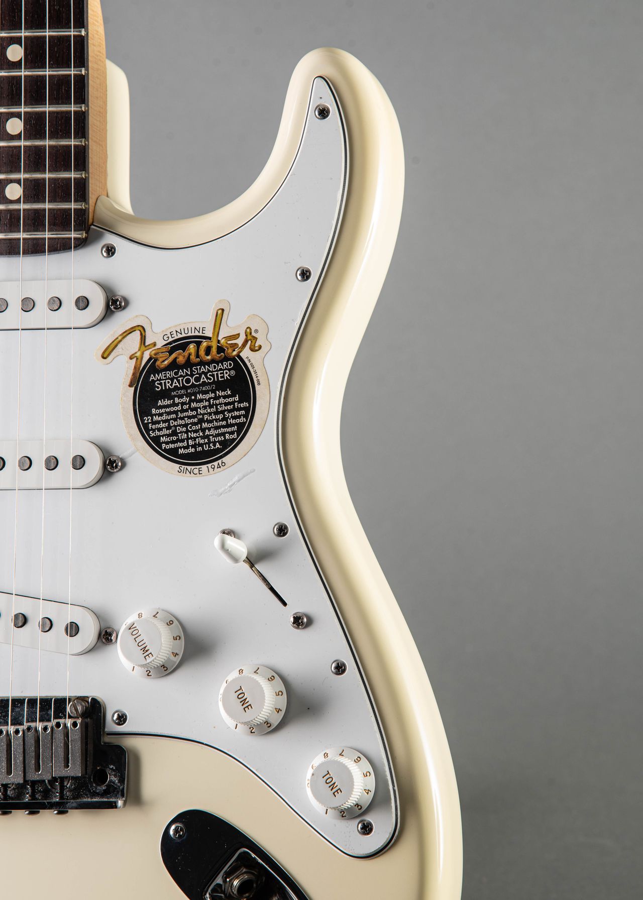 2015 american standard stratocaster specs