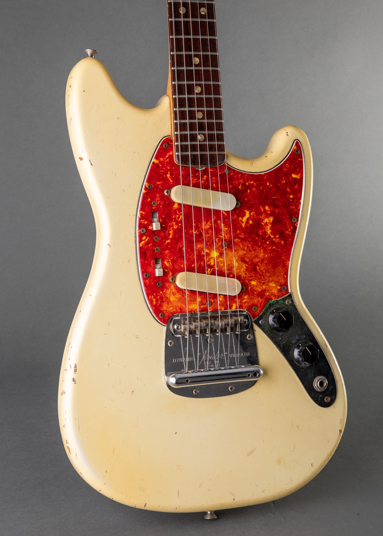 Mustang 1967, Olympic White | Carter Guitars