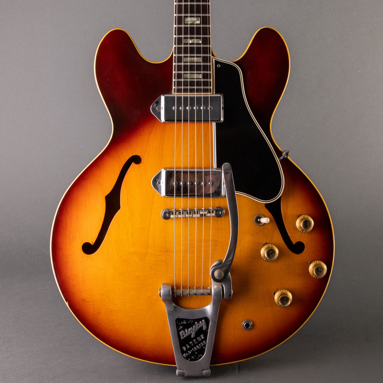 Gibson ES-330TD 1966, Tobacco Sunburst | Carter Vintage Guitars