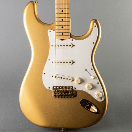Fender "Dan Smith Era" Stratocaster 1982, Gold