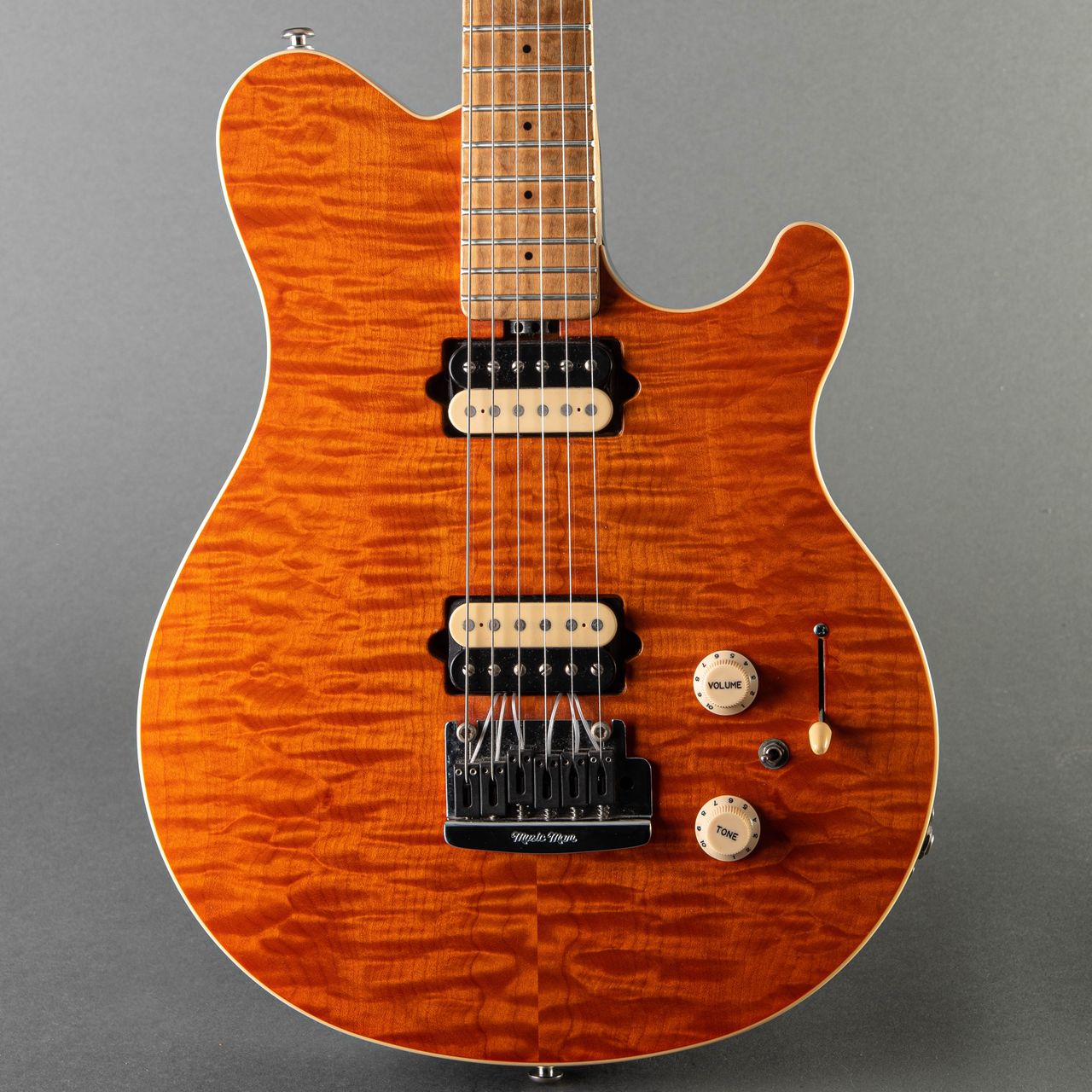 Ernie Ball Music Man Axis