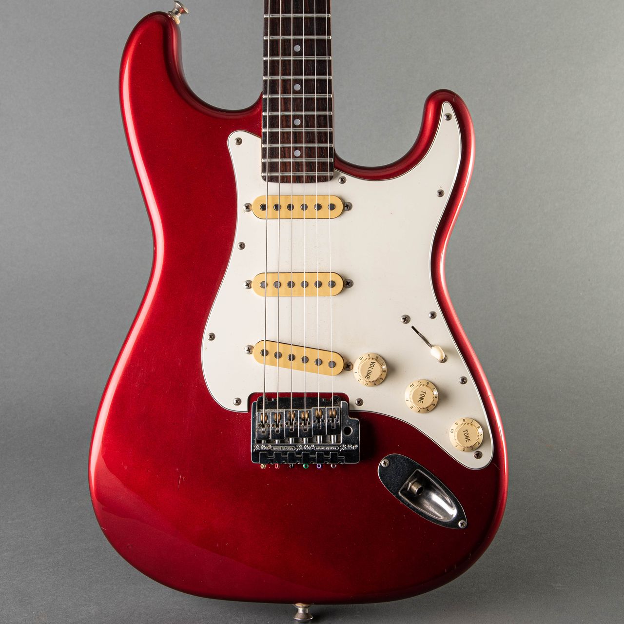 Fender Japan Stratocaster 1985, Candy Apple Red | Carter Vintage