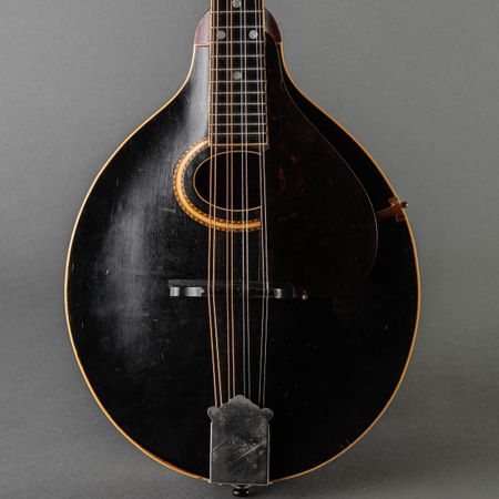 Gibson A-4 1917, Blacktop