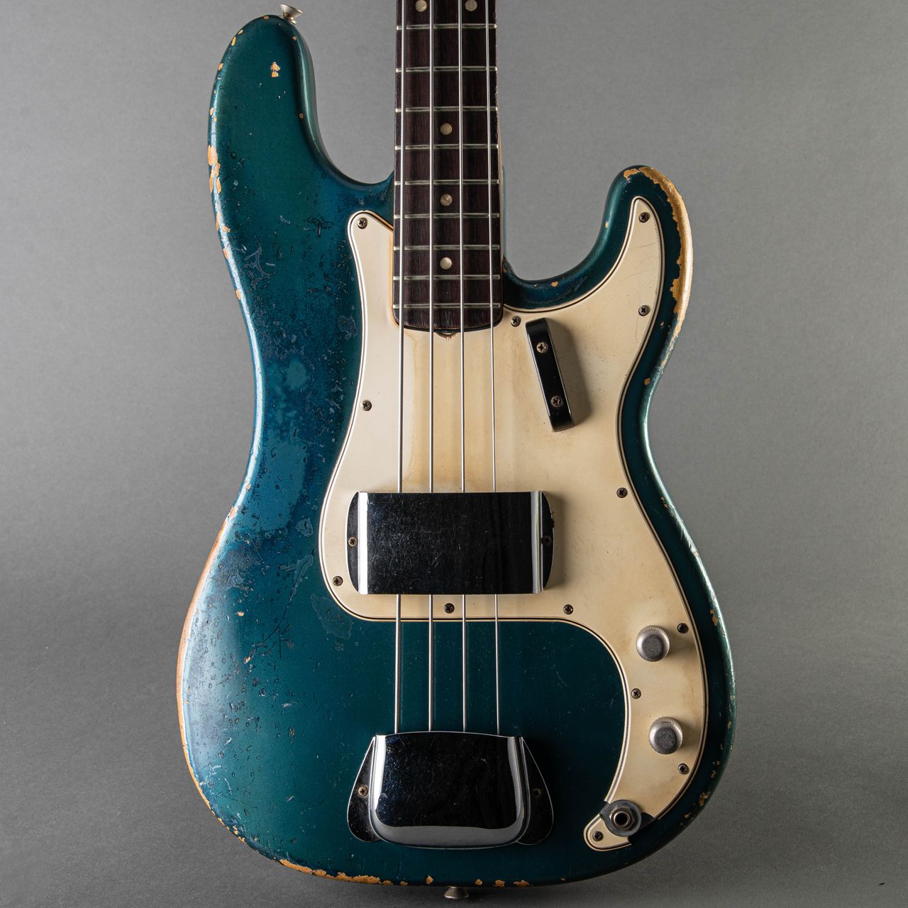 Fender Precision Bass 1966, Lake Placid Blue | Carter Vintage Guitars