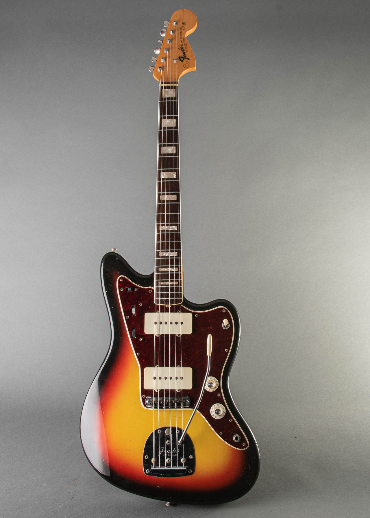 Fender Jazzmaster 1966, Sunburst | Carter Vintage Guitars