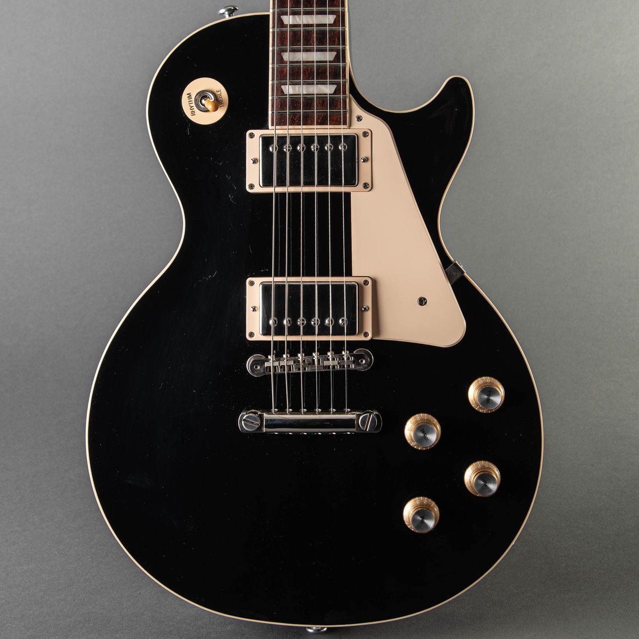 Gibson les paul classic electric guitar ebony