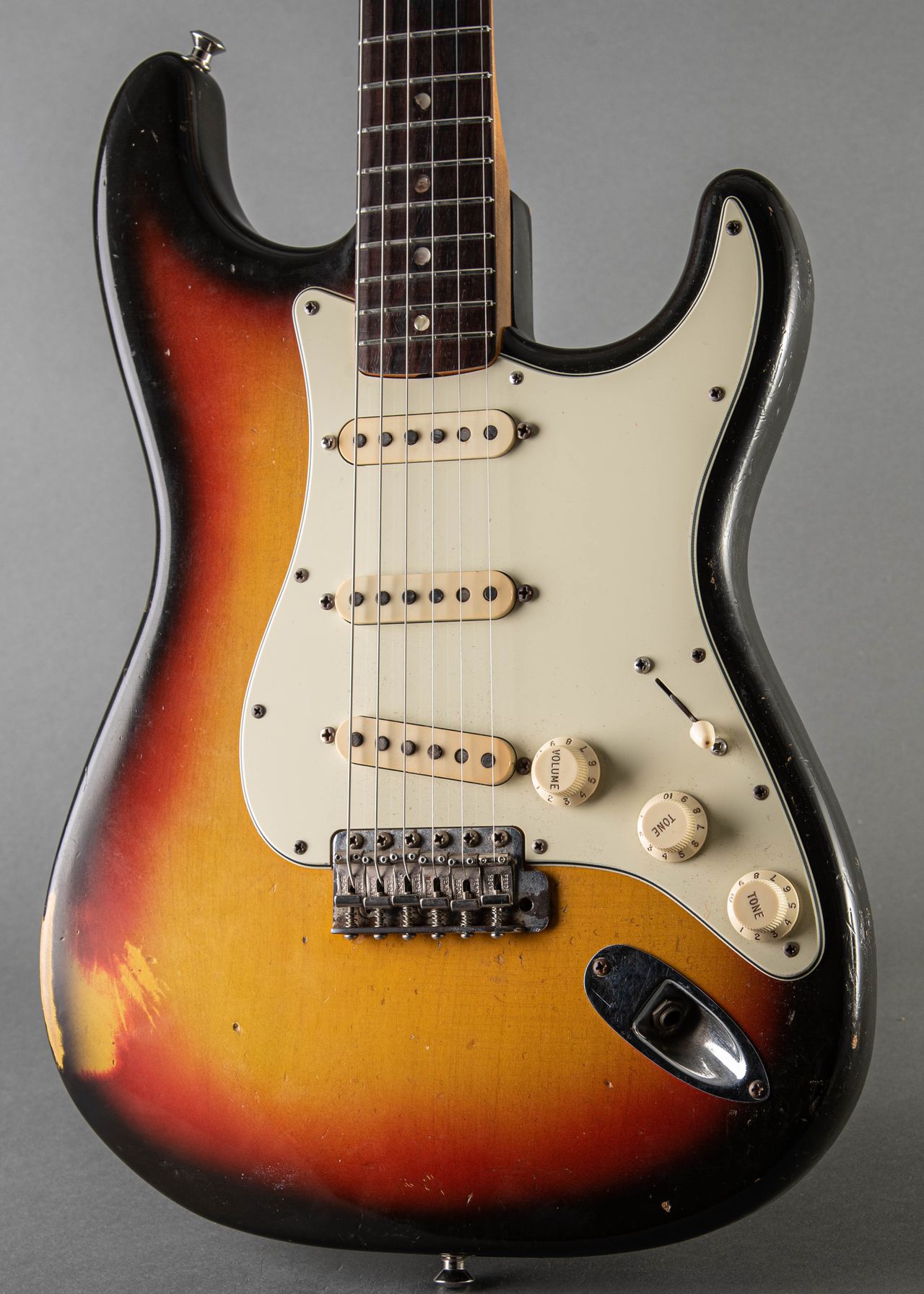 Fender Stratocaster 1965, Sunburst | Carter Vintage Guitars