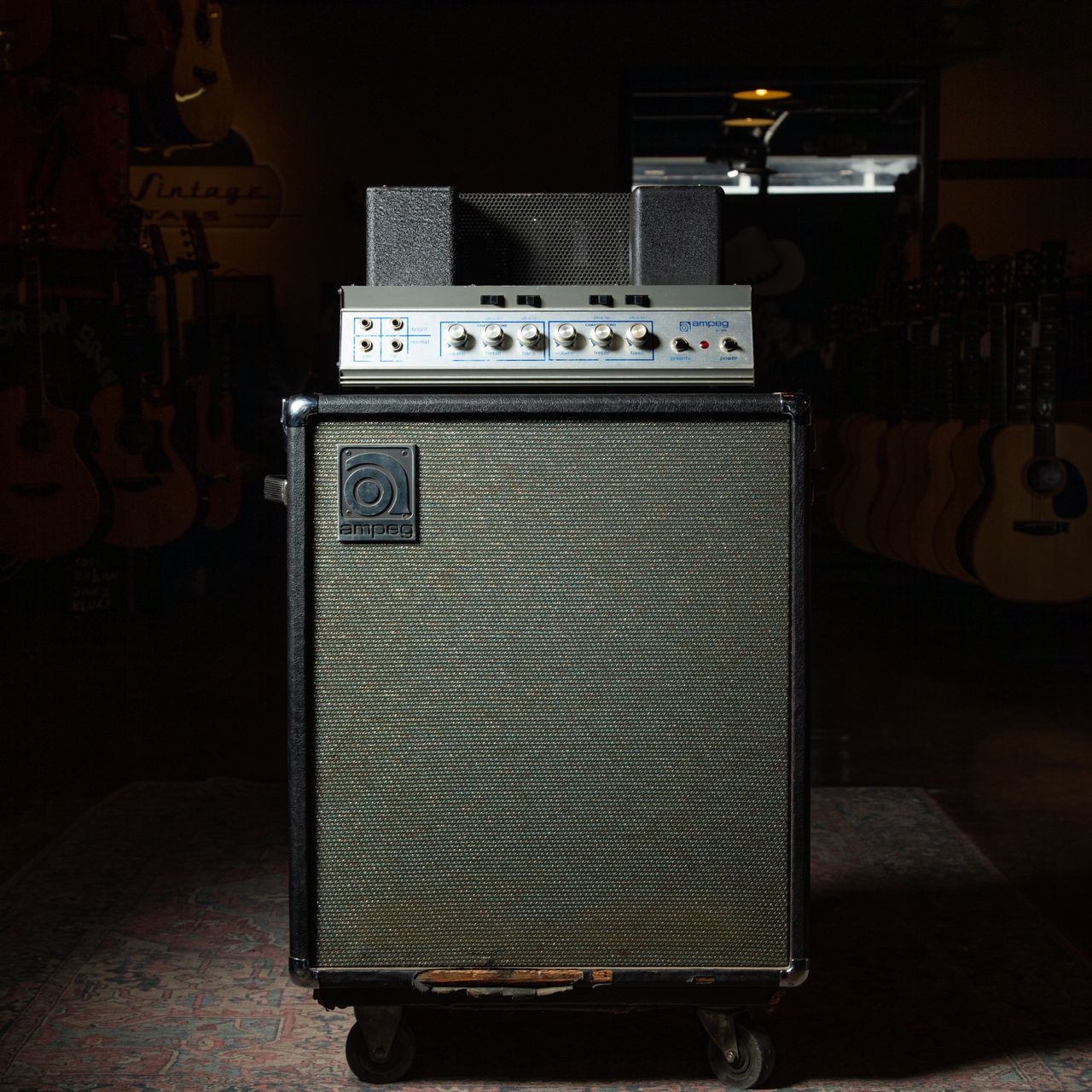 Ampeg B-15N Fliptop 1x15 Combo 1969, Black | Carter Vintage Guitars