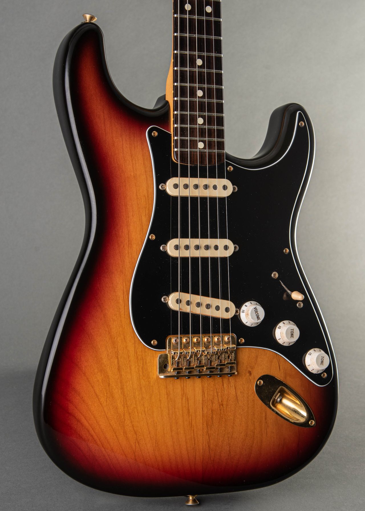 Fender SRV Signature Stratocaster 1992, Sunburst | Carter Vintage 