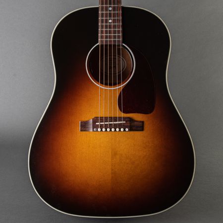 Gibson J-45 2023, Sunburst