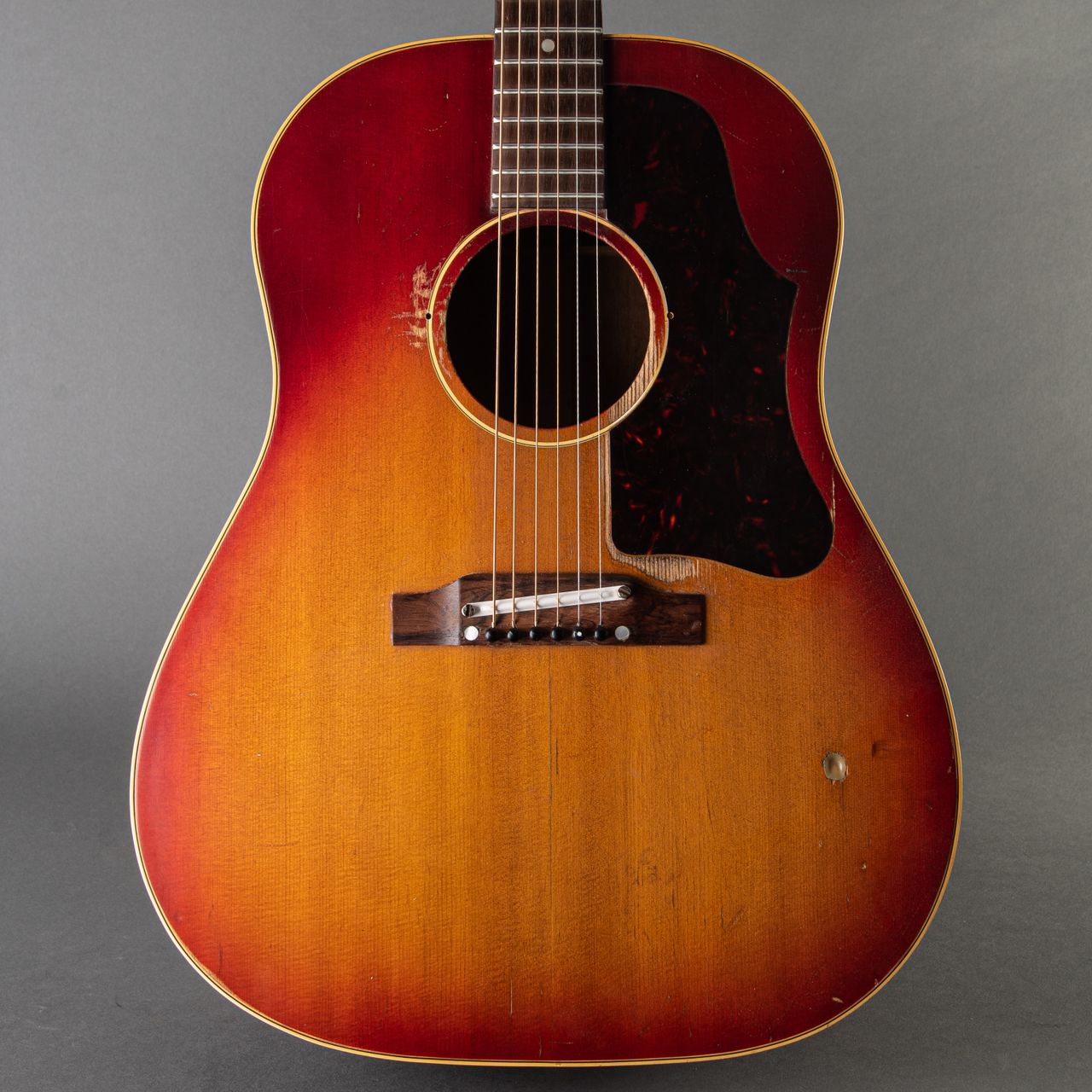Gibson J-45 ADJ 1962, Sunburst | Carter Vintage Guitars