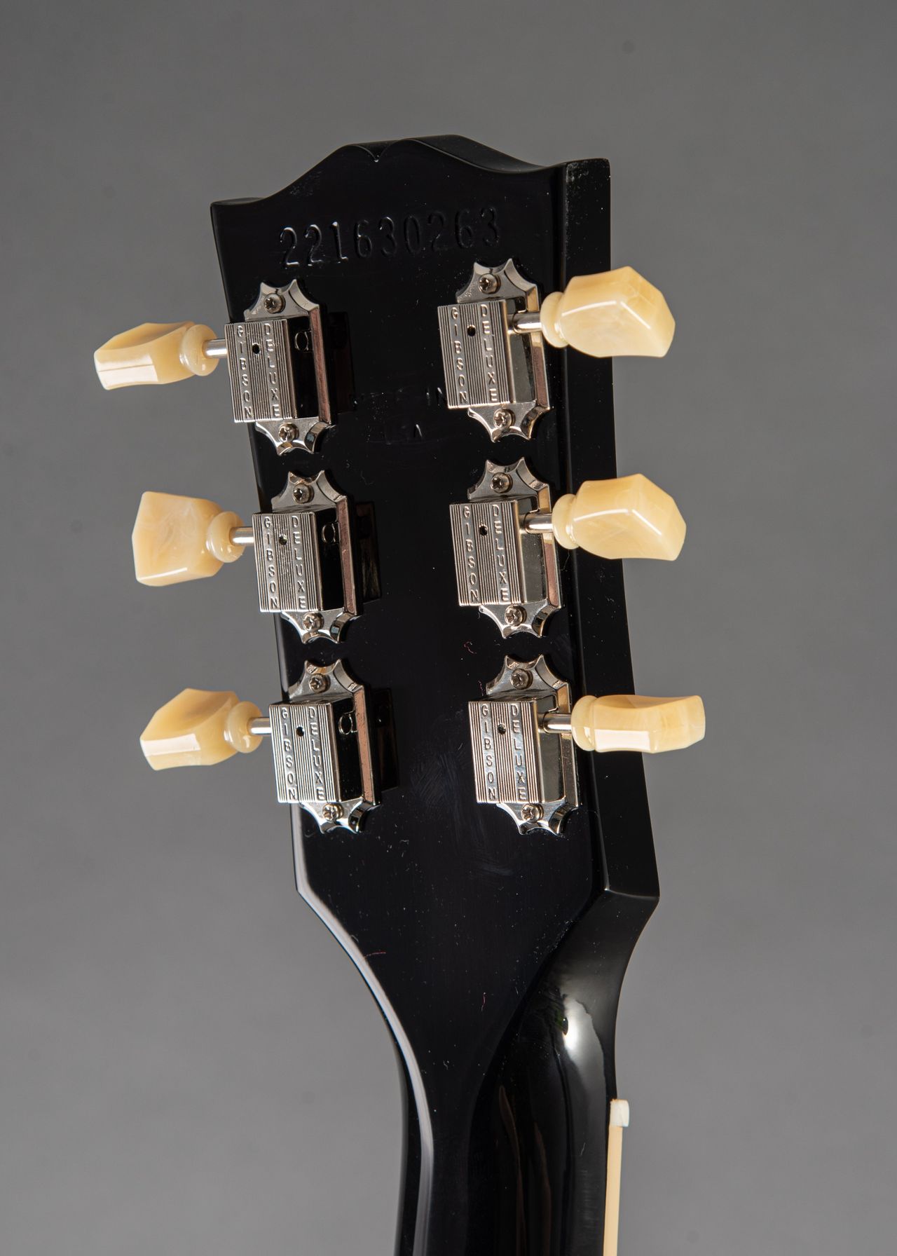 Gibson ES-335 2023, Vintage Ebony | Carter Vintage Guitars