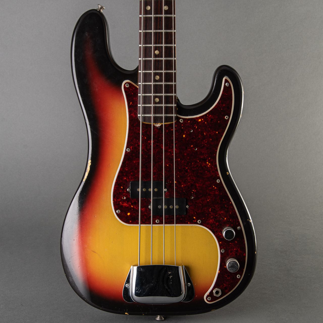 Fender Precision Bass 1966, Sunburst | Carter Vintage Guitars