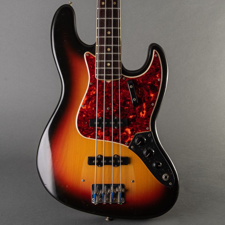 Fender Jazz Bass 1966, Sunburst | Carter Vintage Guitars