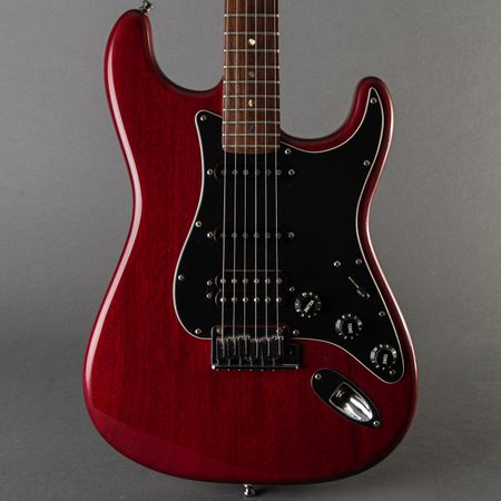 Fender American Select Deluxe Stratocaster 2005, Transparent Red