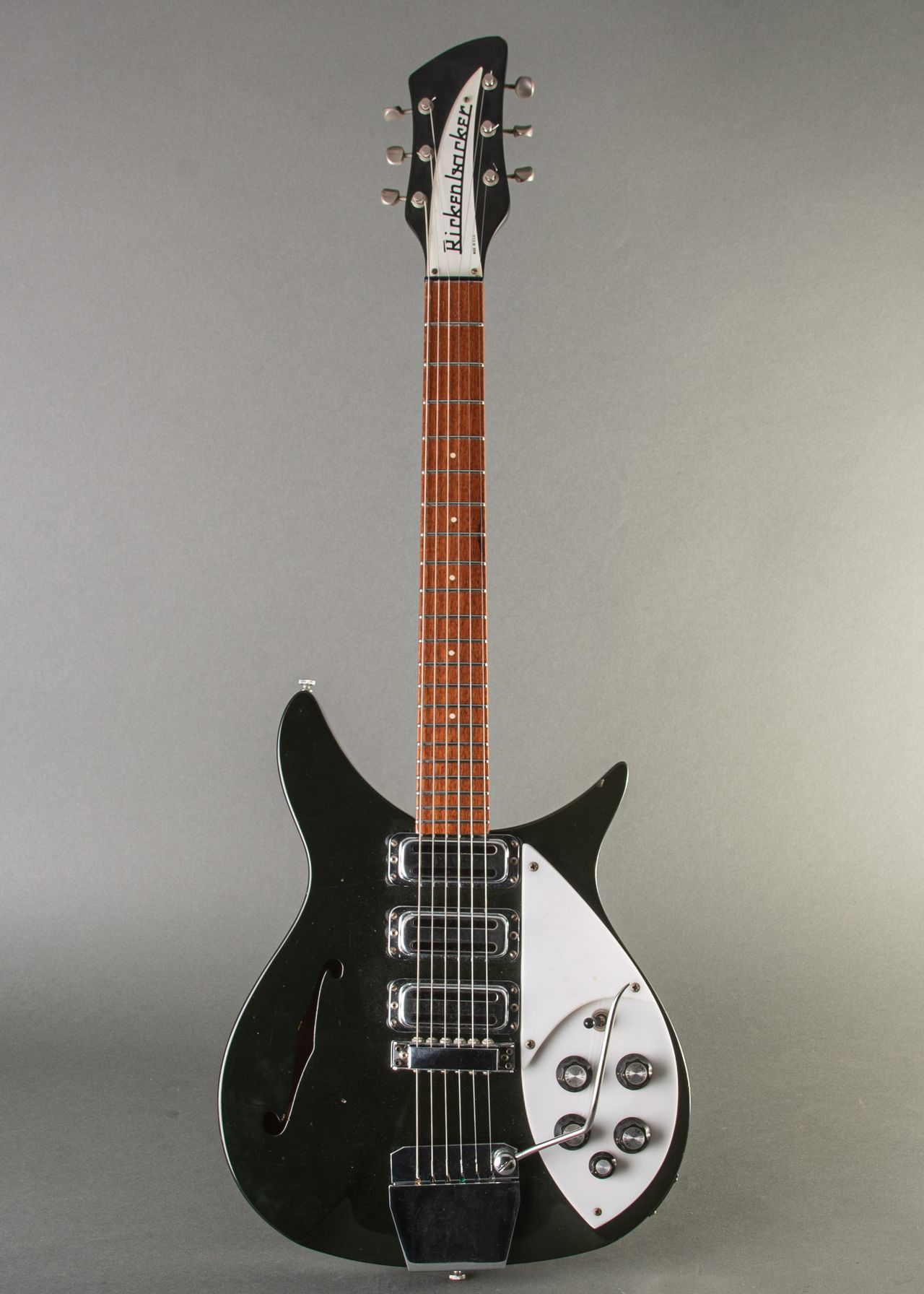 Carter Vintage - Rickenbacker 325A 1967, Jetglo | Carter Vintage Guitar