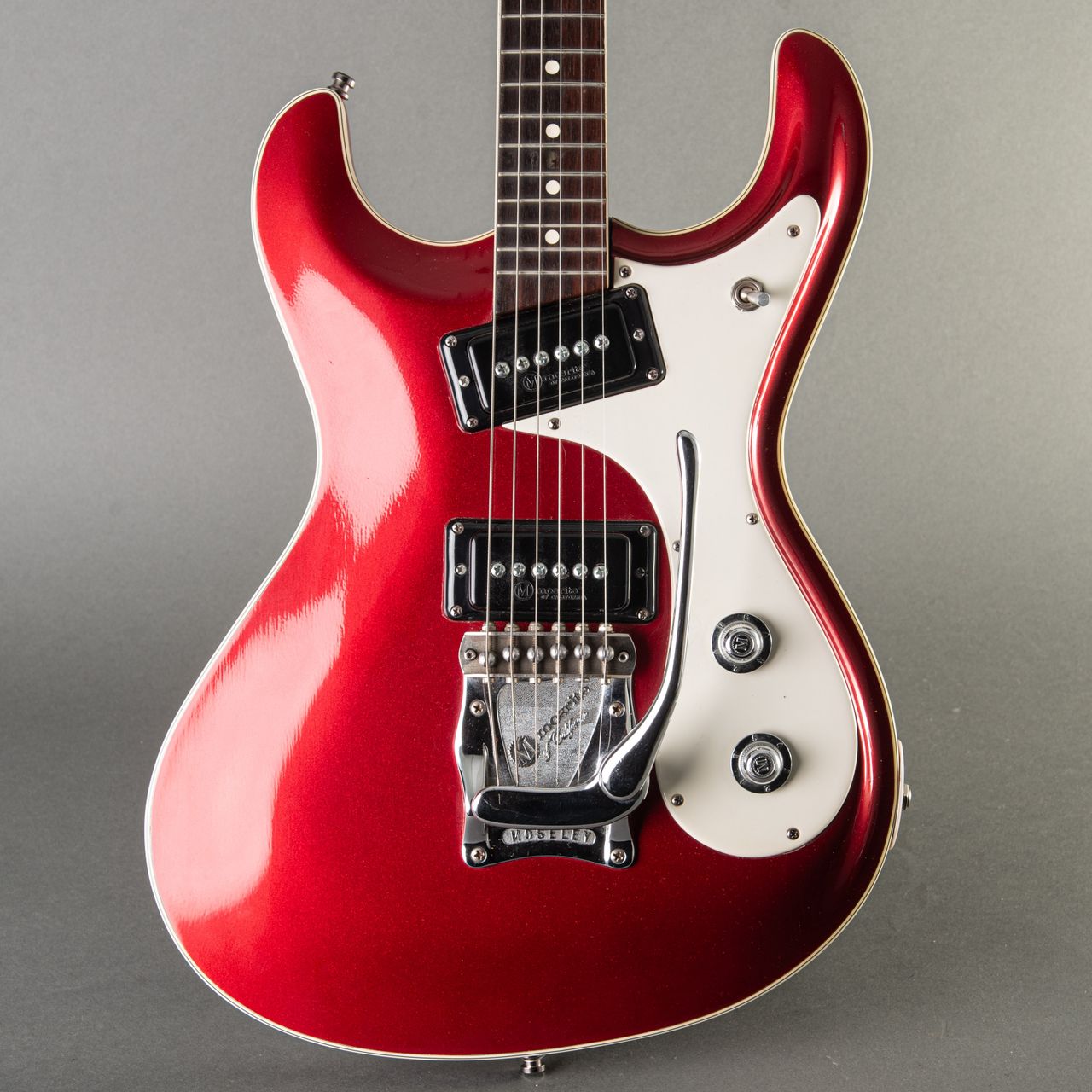 Mosrite Ventures 1966, Candy Apple Red | Carter Vintage Guitars