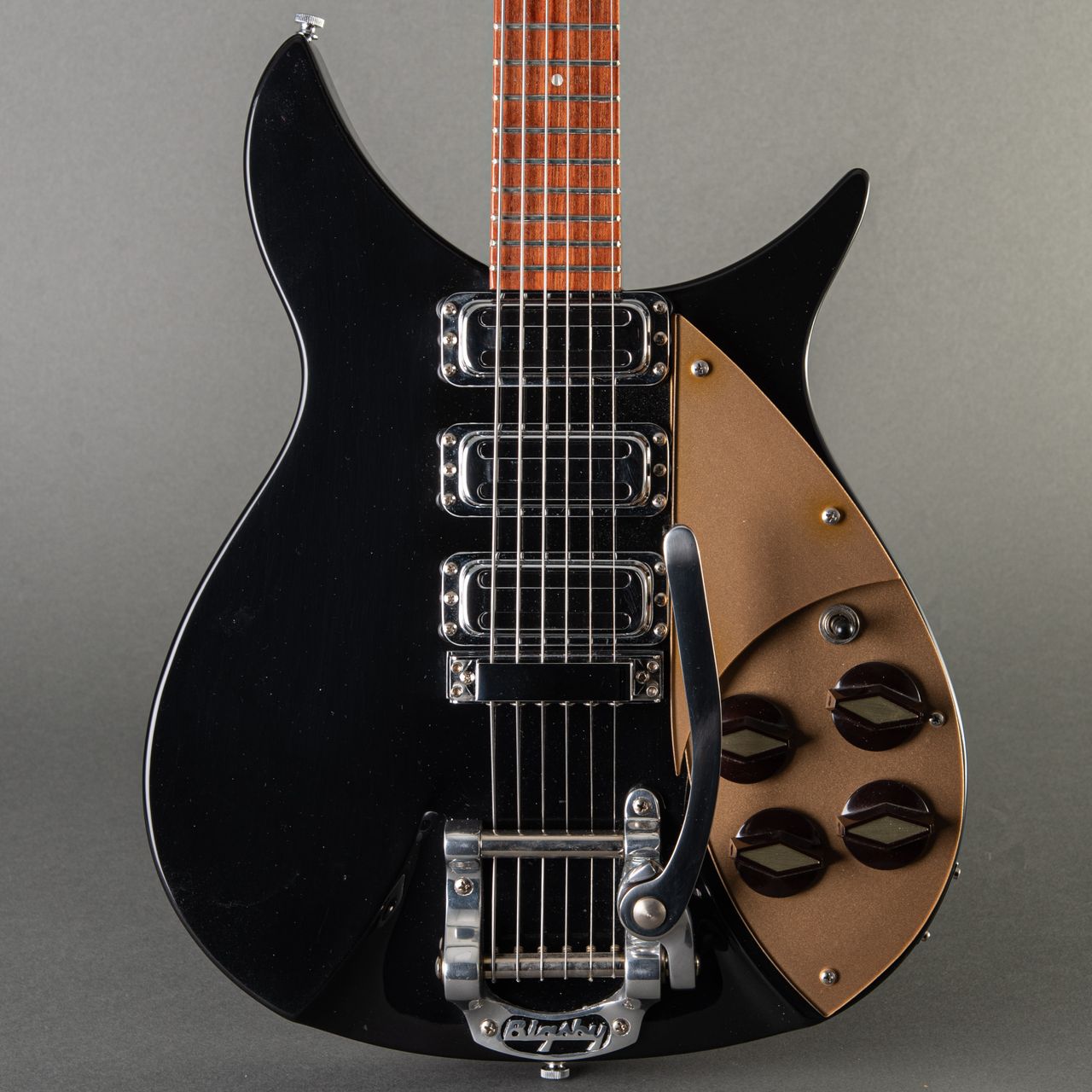 Rickenbacker 325 shop for sale