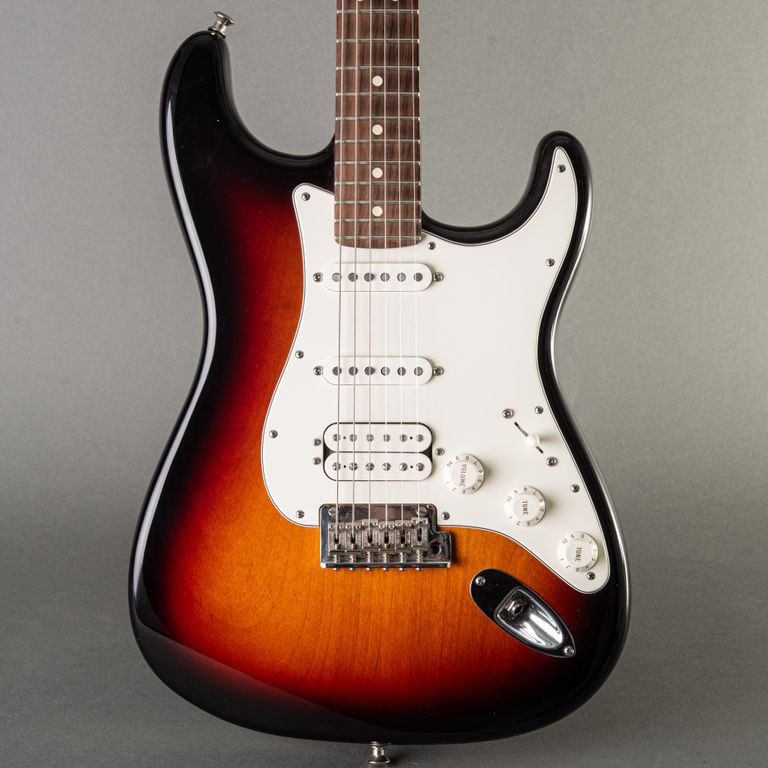 Fender American Standard Stratocaster 2011, Sunburst | Carter