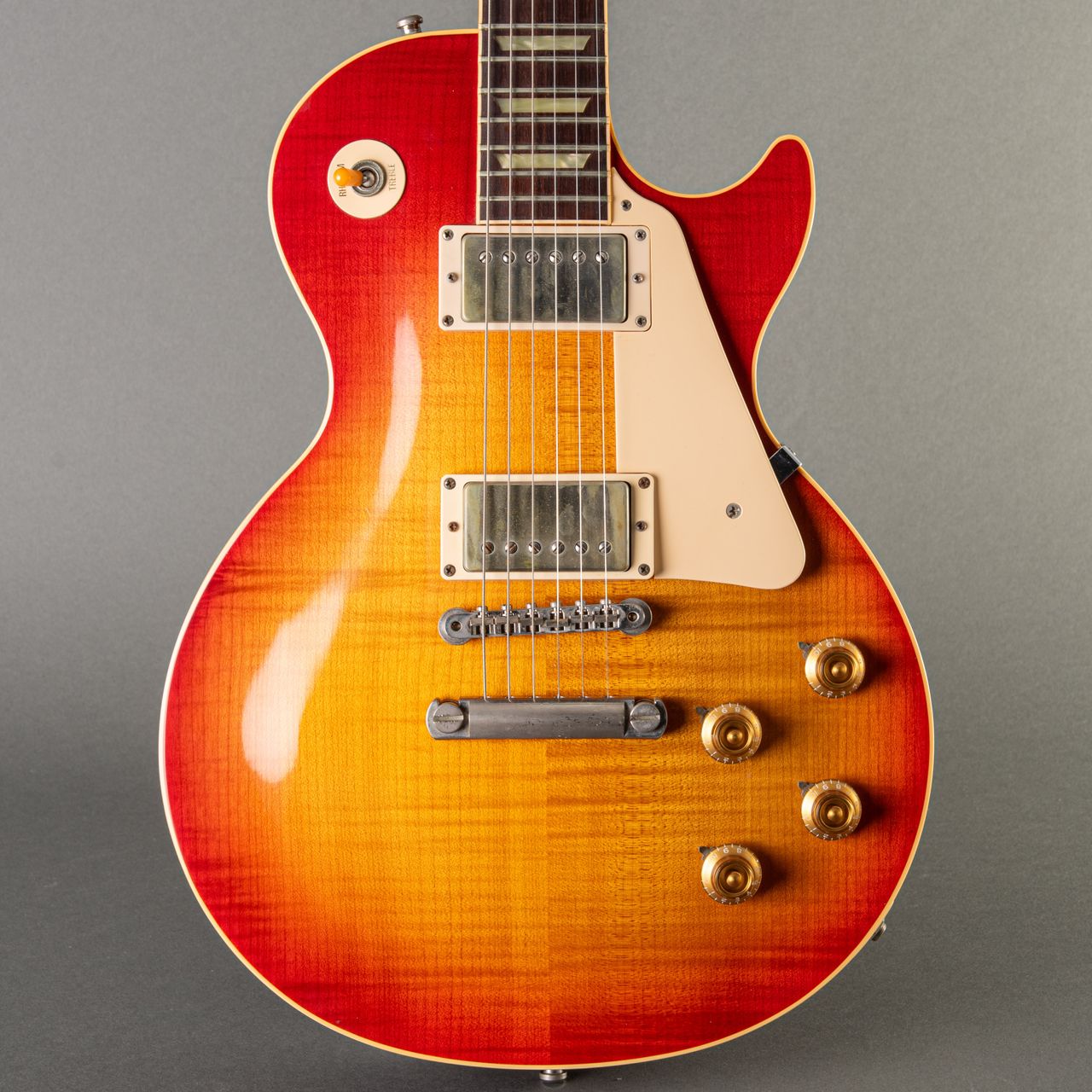 Gibson Les Paul Classic Plus 1993, Cherry Sunburst | Carter 