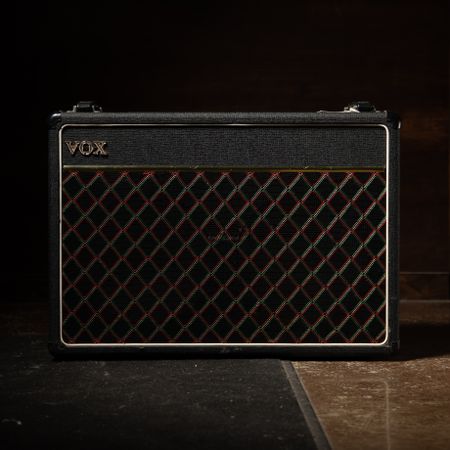 Vox V15 1980, Black Tolex