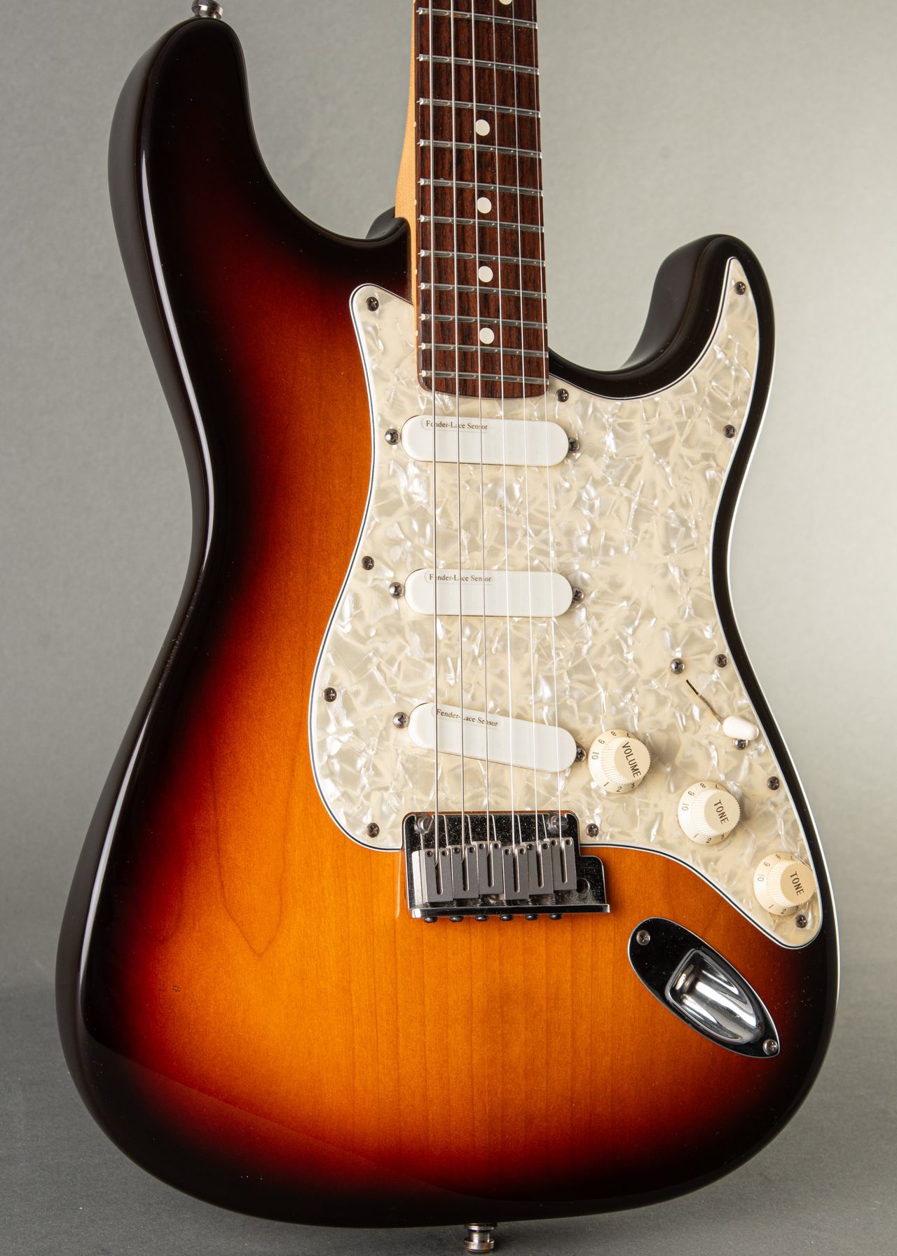 Fender stratocaster deals 50th anniversary 1996