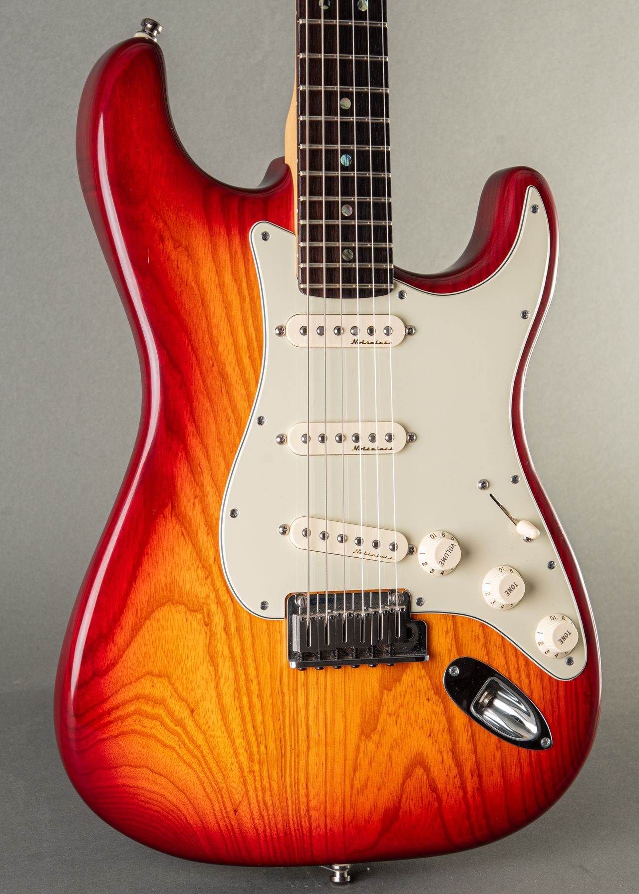 Fender American Deluxe Stratocaster 2002, Sunburst | Carter 