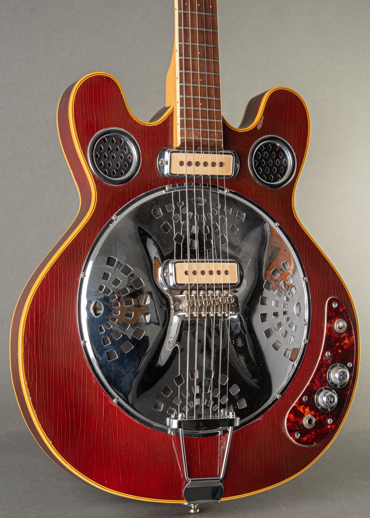 Mosrite dobro on sale