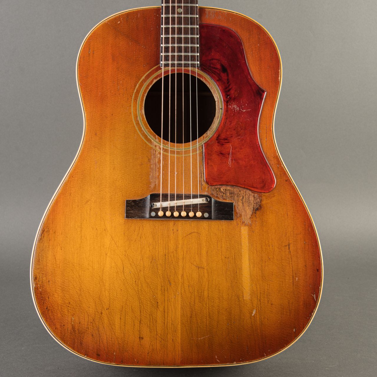 Gibson J-45 1966, Sunburst | Carter Vintage Guitars
