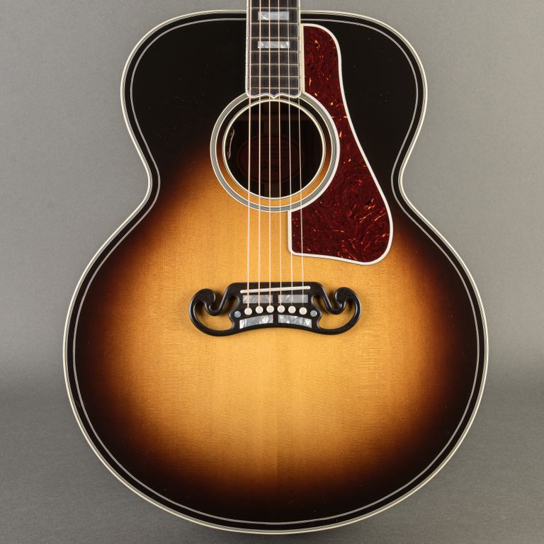 Gibson SJ-200 Western Classic 2023, Sunburst | Carter Vintage Guitars