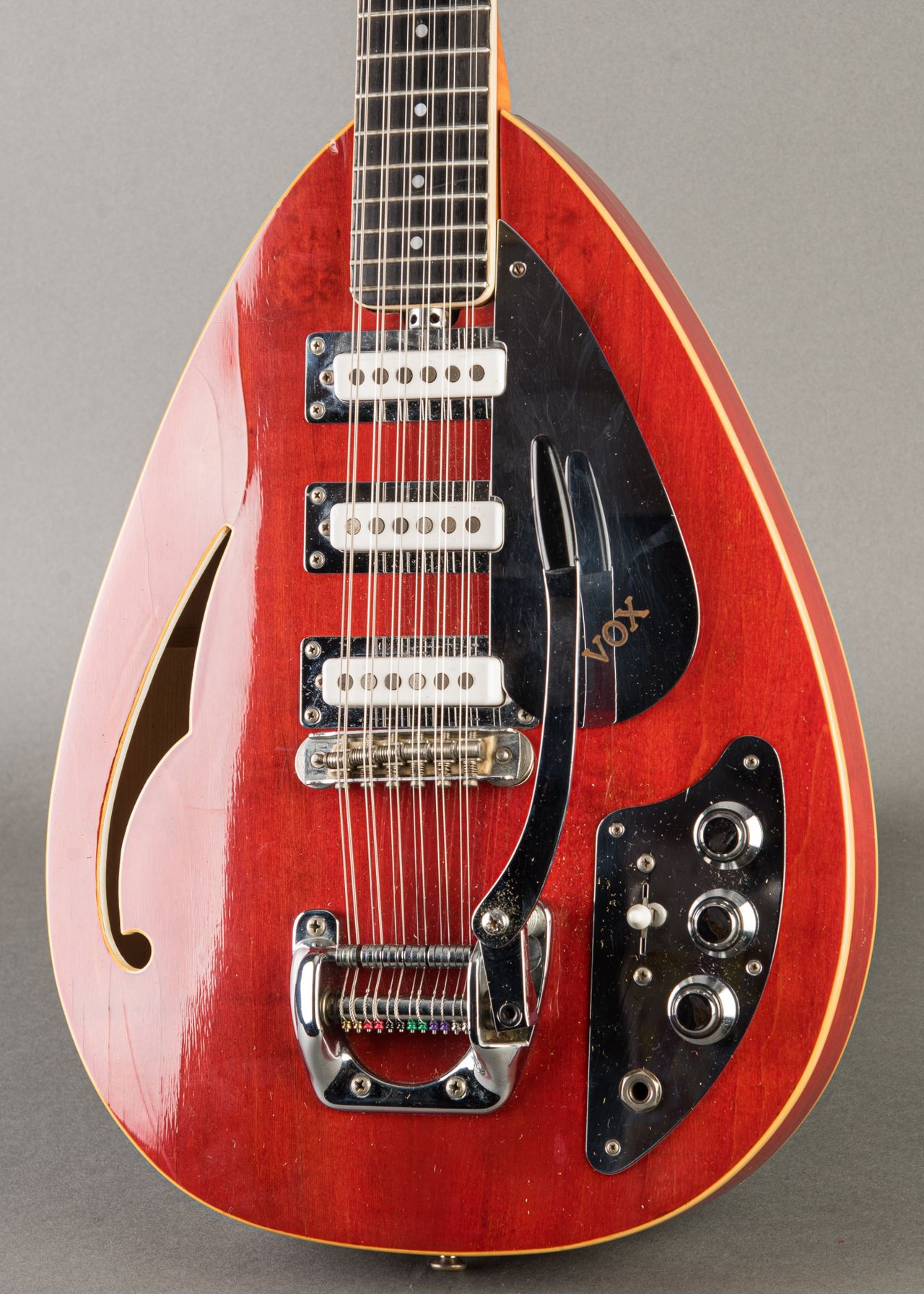 Vox Mark XII Acoustic 1966, Red | Carter Vintage Guitars