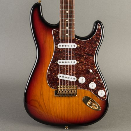 Fender Artist Series Stevie Ray Vaughan Signature Stratocaster 1992, Tobacco Burst
