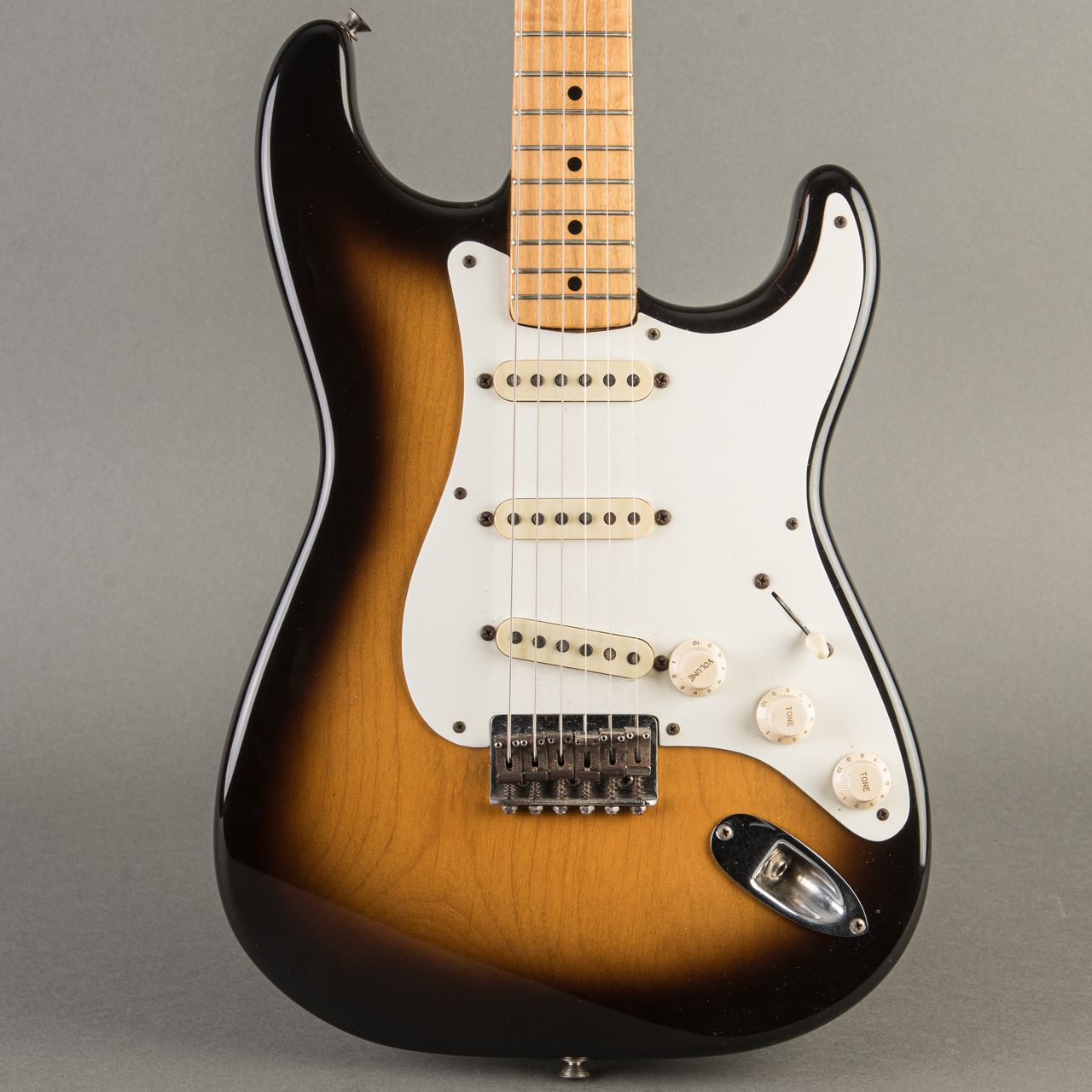 Fender Stratocaster 1957, Sunburst | Carter Vintage Guitars