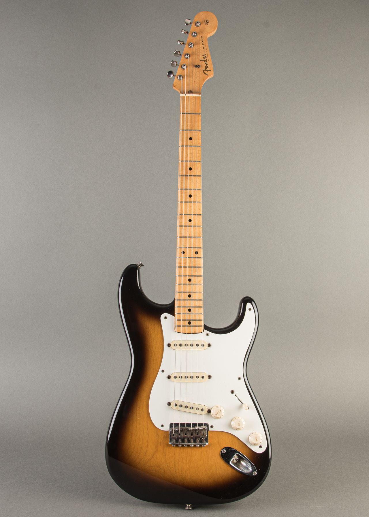 Fender Stratocaster 1957, Sunburst | Carter Vintage Guitars