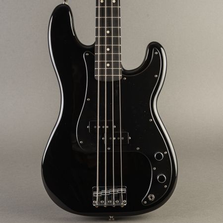 Fender Limited Edition Player P Bass 2022, Black
