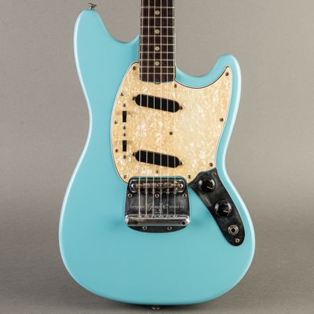 Fender Mustang 1966, Daphne Blue