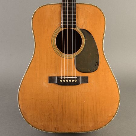 Martin D-28 1944, Natural