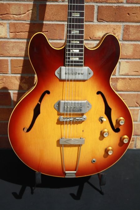 Gibson ES-330TD 1965, Sunburst