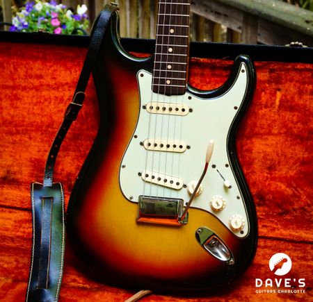Fender Stratocaster 1965 Sunburst '64 Specs L Series One Owner Uncirculated OHSC