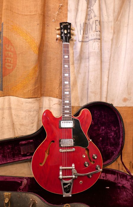 Gibson ES-335 1967 Cherry Red